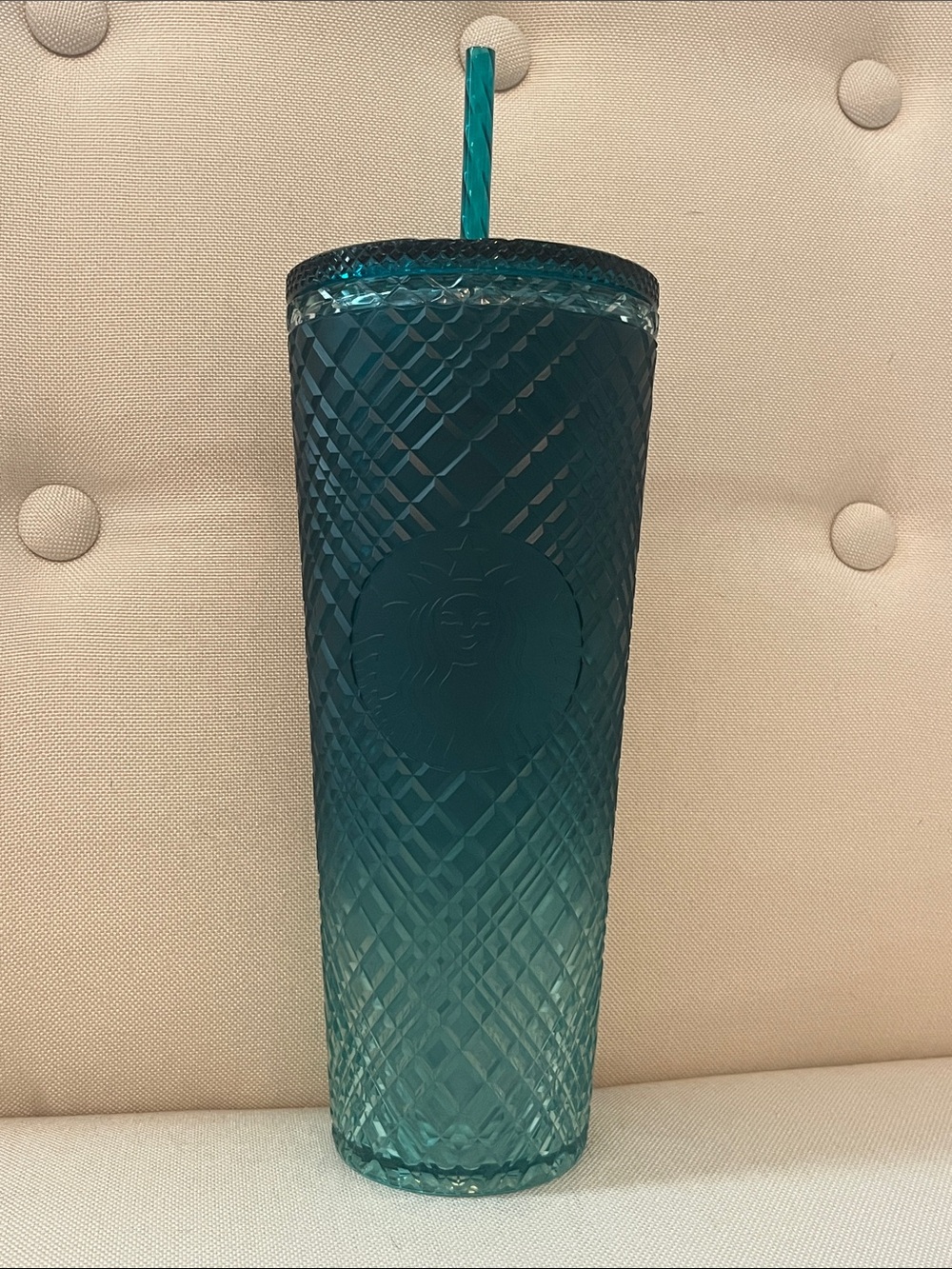 Starbucks Teal Ombré Diamond-Pattern Reusable Venti Tumbler with Straw 24oz